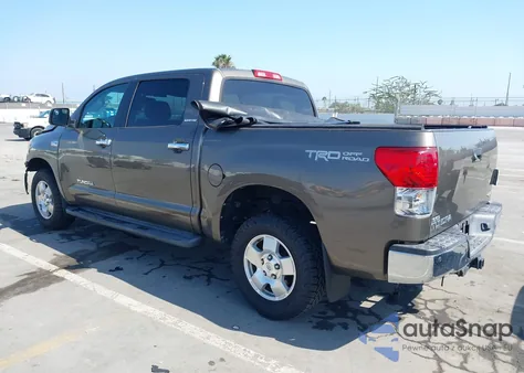 2013 Toyota Tundra Limited 5.7L V8 z USA, uszkodzony, nr VIN 5TFHY5F14DX313994
